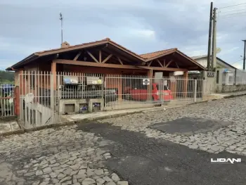 Imagem do anúnio: Vendo casa em Caçador , Santa Catarina no bairro Martello