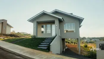 Imagem do anúncio: Vendo casa em Catanduvas , Santa Catarina no bairro Lot. Morada do Sol III