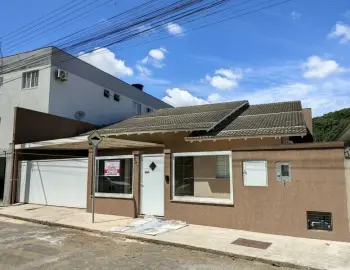 Imagem do anúnio: Vendo casa em Videira , Santa Catarina no bairro Panazzolo