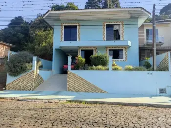 Imagem do anúnio: Vendo casa em Videira , Santa Catarina no bairro Jardim Canadá