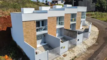 Imagem do anúnio: Vendo casa em Caçador , Santa Catarina no bairro Loteamento Vila Gramado