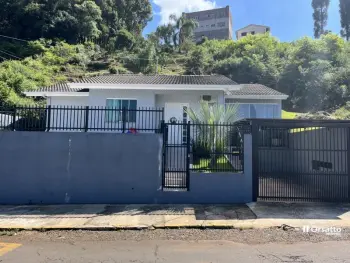 Imagem do anúnio: Vendo casa em Videira , Santa Catarina no bairro Floresta