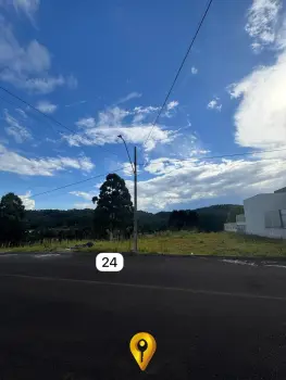 Imagem do anúnio: Vendo terreno / lote / condomínio em Caçador , Santa Catarina no bairro MUNICIPIOS