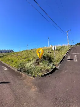 Imagem do anúnio: Vendo terreno / lote / condomínio em Caçador , Santa Catarina no bairro MUNICIPIOS