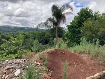 Imagem do anúnio: Vendo terreno / lote / condomínio em Joaçaba , Santa Catarina no bairro Anzolin