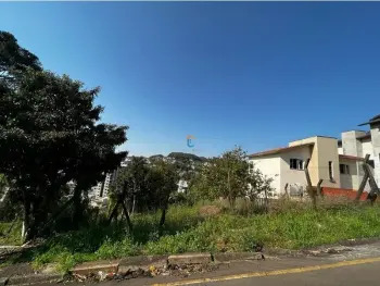 Imagem do anúnio: Vendo terreno / lote / condomínio em Capinzal , Santa Catarina no bairro Centro