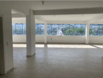 Imagem do anúnio: Alugo conjunto comercial / sala em Joaçaba , Santa Catarina no bairro Centro