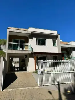 Imagem do anúnio: Vendo casa em Pinheiro Preto , Santa Catarina no bairro Tranquilo Guzzi