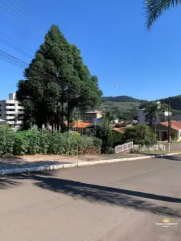 Imagem do anúnio: Vendo terreno / lote / condomínio em Iomerê , Santa Catarina no bairro Centro