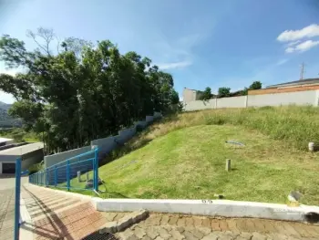 Imagem do anúnio: Vendo terreno / lote / condomínio em Videira , Santa Catarina no bairro Novo Traçado do Contorno Sul