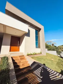 Imagem do anúnio: Vendo casa em Videira , Santa Catarina no bairro Vinhedo I