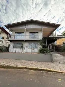 Imagem do anúnio: Vendo casa em Videira , Santa Catarina no bairro Floresta