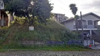 Imagem do anúnio: Vendo terreno / lote / condomínio em Caçador , Santa Catarina no bairro Berger