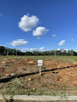 Imagem do anúnio: Vendo terreno / lote / condomínio em Joaçaba , Santa Catarina no bairro Loteamento Sol da Manhã