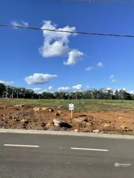 Imagem do anúnio: Vendo terreno / lote / condomínio em Joaçaba , Santa Catarina no bairro Loteamento Sol da Manhã