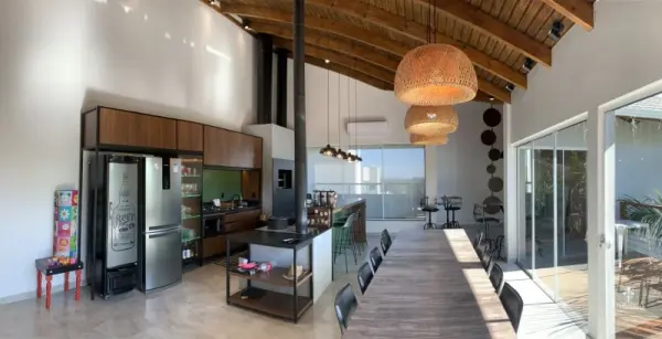 Imagem do anúnio: Vendo casa em Pinhalzinho , Santa Catarina no bairro Efacip