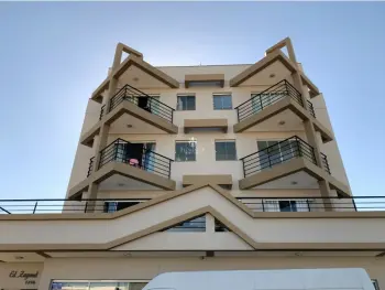 Imagem do anúnio: Alugo apartamento em Pinhalzinho , Santa Catarina no bairro Centro