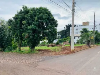 Imagem do anúnio: Vendo terreno / lote / condomínio em Pinhalzinho , Santa Catarina no bairro Santo Antônio
