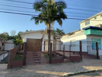 Imagem do anúnio: Vendo casa em Pinhalzinho , Santa Catarina no bairro Centro
