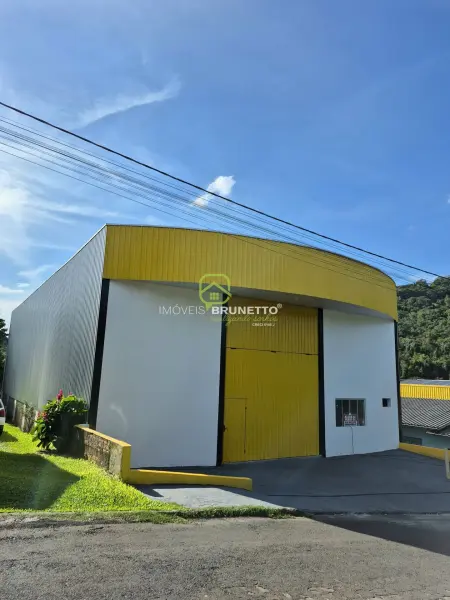 Imagem do anúnio: Alugo galpão / depósito / armazém em Ouro , Santa Catarina no bairro Centro