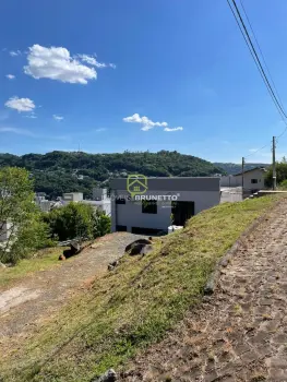 Imagem do anúnio: Vendo casa em Capinzal , Santa Catarina no bairro Benjamim Dorini