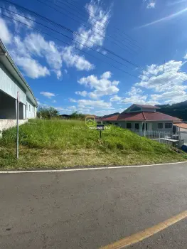 Imagem do anúnio: Vendo terreno / lote / condomínio em Ouro , Santa Catarina no bairro Parque e Jardim Ouro