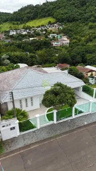 Imagem do anúnio: Vendo casa em Capinzal , Santa Catarina no bairro São Cristóvão