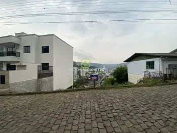 Imagem do anúnio: Vendo terreno / lote / condomínio em Capinzal , Santa Catarina no bairro Nossa Senhora de Lurdes