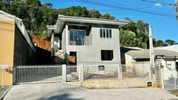 Imagem do anúnio: Vendo casa em Videira , Santa Catarina no bairro Santa Lúcia
