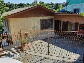 Imagem do anúnio: Vendo casa em Videira , Santa Catarina no bairro De Carli