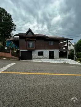 Imagem do anúnio: Vendo casa em Ipira , Santa Catarina no bairro Centro