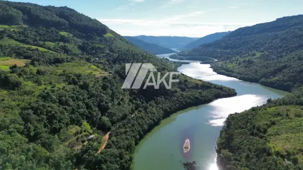 Imagem do anúncio: Vendo fazenda / sítio / chácara em Faxinalzinho , Rio Grande do Sul no bairro Interior