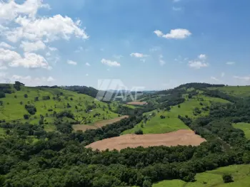Imagem do anúnio: Vendo fazenda / sítio / chácara em Seara , Santa Catarina no bairro Interior