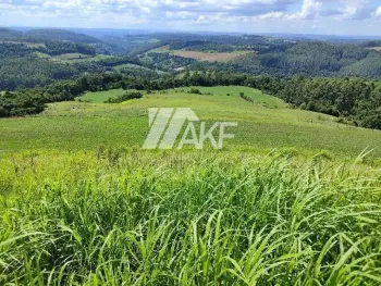 Imagem do anúnio: Vendo fazenda / sítio / chácara em Chapecó , Santa Catarina no bairro Distrito Alto da Serra