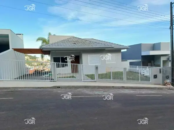 Imagem do anúnio: Vendo casa em Concórdia , Santa Catarina no bairro Jardim Europa