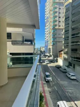 Imagem do anúnio: Alugo para temporada apartamento em Itapema , Santa Catarina no bairro Meia Praia