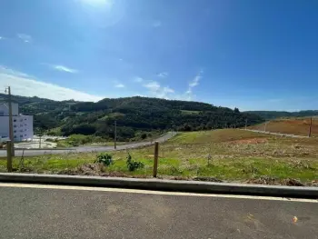 Imagem do anúnio: Vendo terreno / lote / condomínio em Luzerna , Santa Catarina no bairro Empresarial