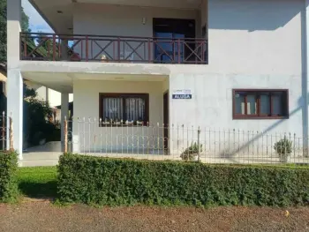 Imagem do anúnio: Alugo casa de condomínio em Luzerna , Santa Catarina no bairro Centro