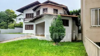 Imagem do anúnio: Alugo casa em Concórdia , Santa Catarina no bairro Cinquentenário