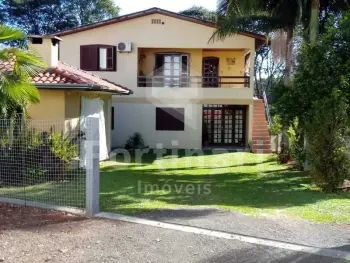 Imagem do anúnio: Vendo casa em Concórdia , Santa Catarina no bairro Distrito de Santo Antônio