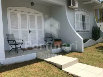 Imagem do anúnio: Vendo casa em Concórdia , Santa Catarina no bairro Industriários