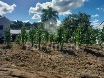Imagem do anúnio: Vendo terreno / lote / condomínio em Concórdia , Santa Catarina no bairro Estados