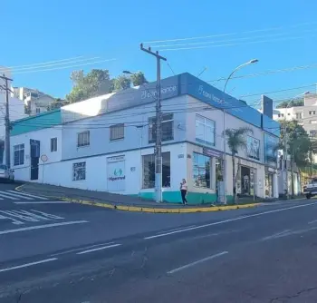 Imagem do anúnio: Vendo prédio inteiro em Videira , Santa Catarina no bairro Centro