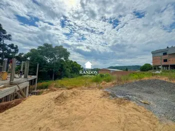 Imagem do anúnio: Vendo terreno / lote / condomínio em Videira , Santa Catarina no bairro Sesi