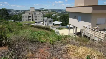 Imagem do anúnio: Vendo terreno / lote / condomínio em Concórdia , Santa Catarina no bairro Primavera