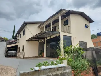 Imagem do anúnio: Vendo casa em Concórdia , Santa Catarina no bairro Vista Alegre