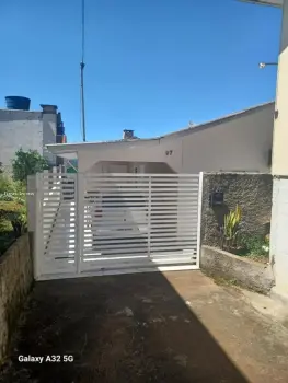 Imagem do anúnio: Vendo casa em Concórdia , Santa Catarina no bairro Petrópolis