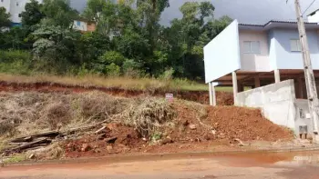 Imagem do anúnio: Vendo terreno / lote / condomínio em Concórdia , Santa Catarina no bairro Vista Alegre