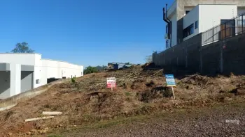 Imagem do anúnio: Vendo terreno / lote / condomínio em Concórdia , Santa Catarina no bairro Jardim