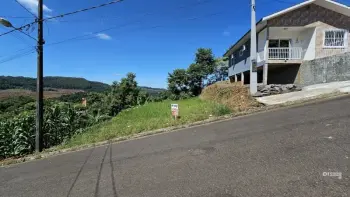 Imagem do anúnio: Vendo terreno / lote / condomínio em Concórdia , Santa Catarina no bairro Cristal